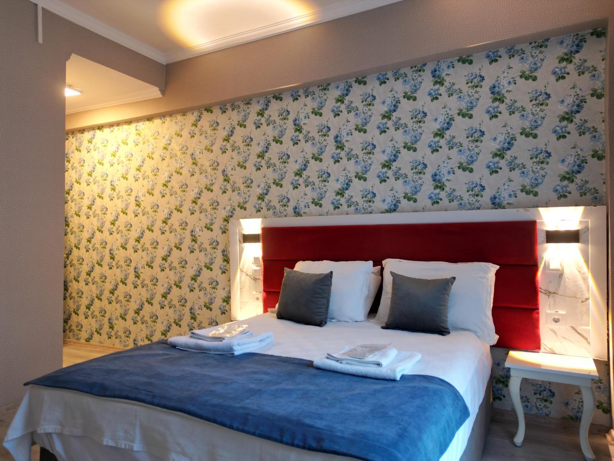 Akman City Hotel Кушадасы Экстерьер фото