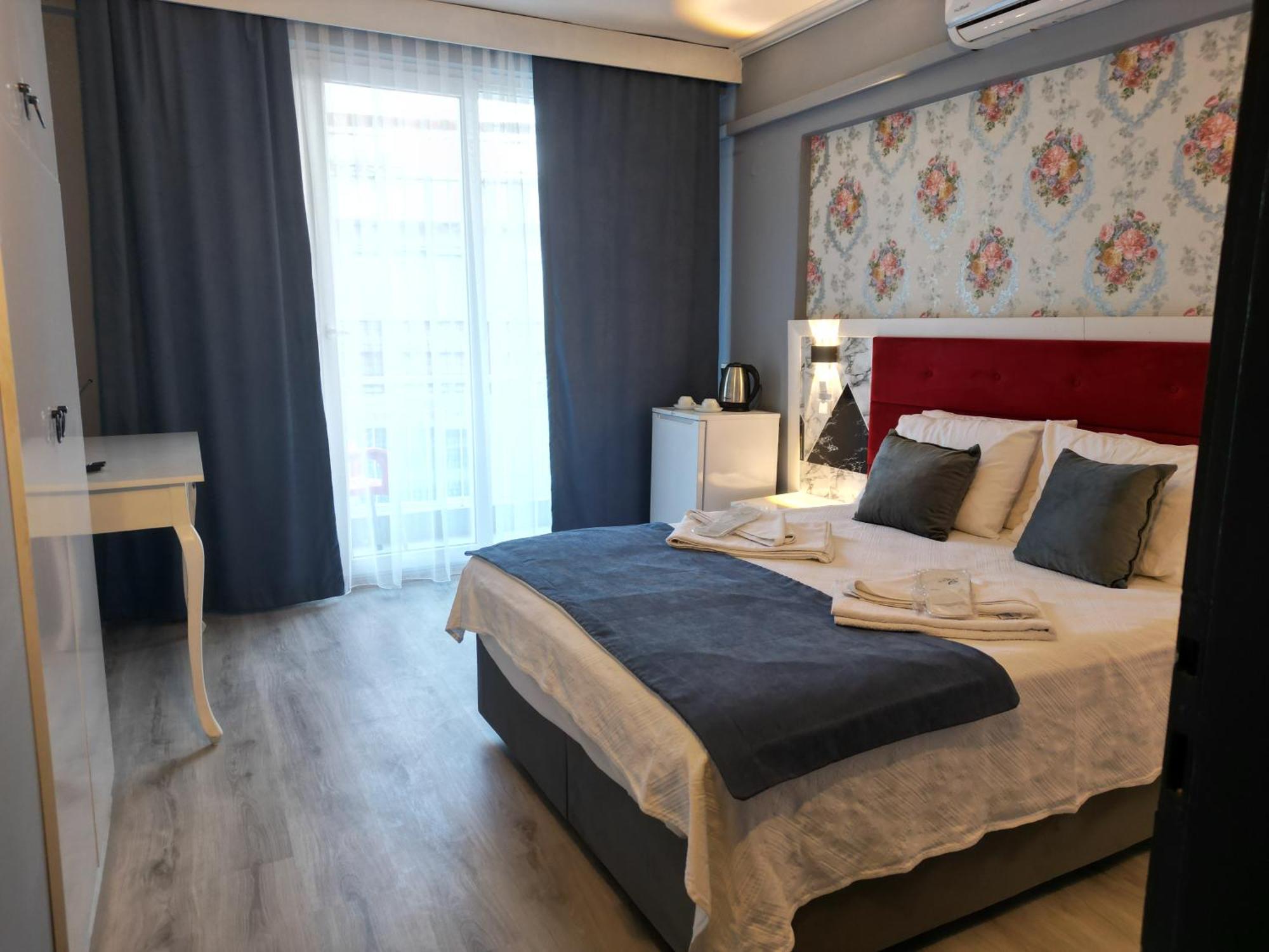 Akman City Hotel Кушадасы Экстерьер фото