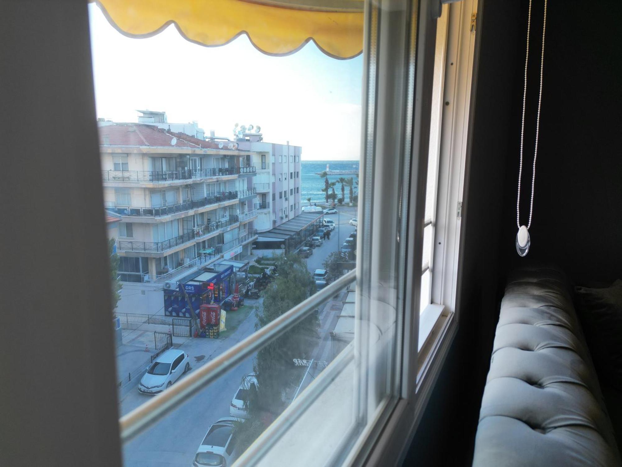 Akman City Hotel Кушадасы Экстерьер фото